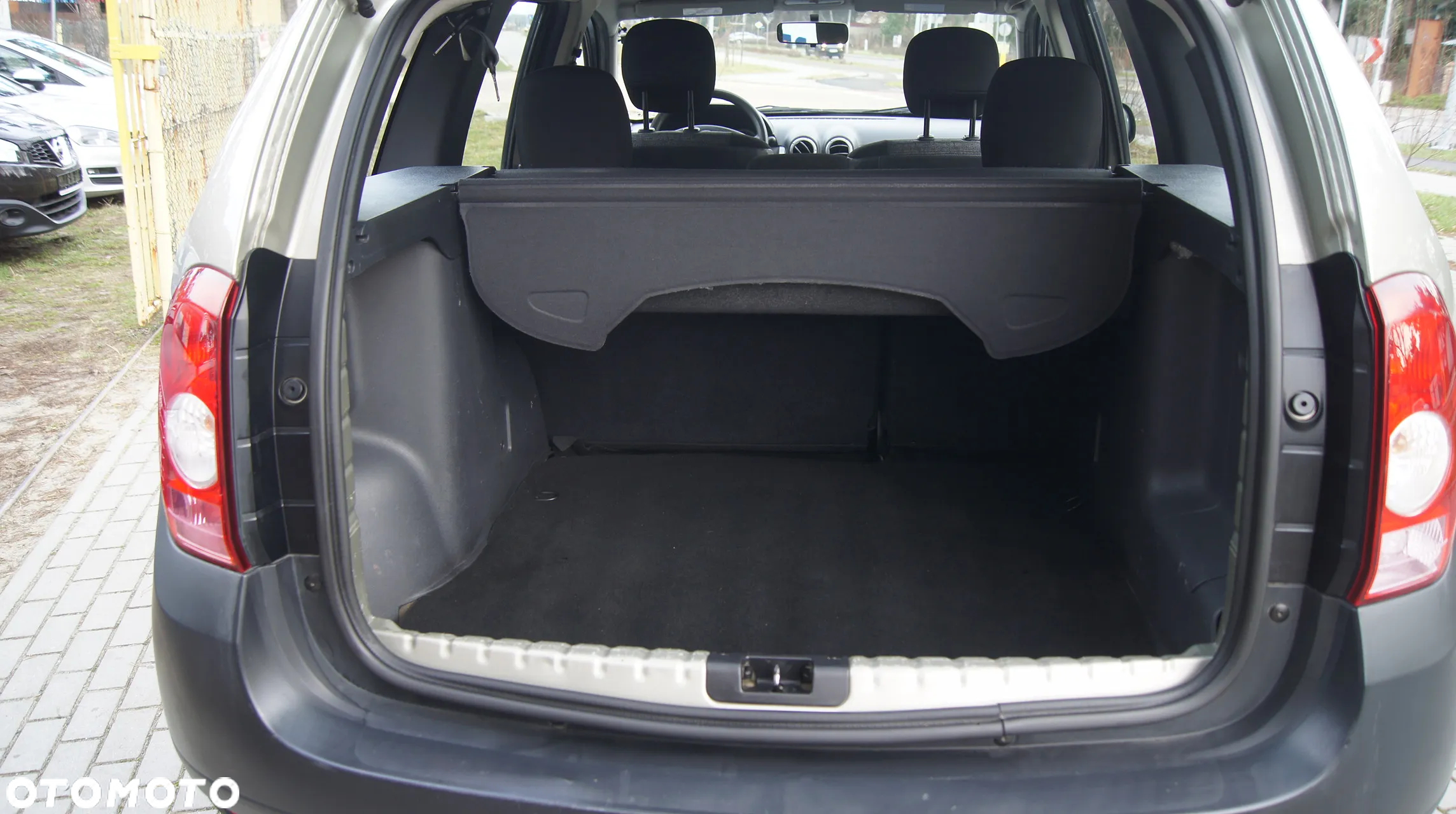 Dacia Duster 1.6 Ambiance - 13