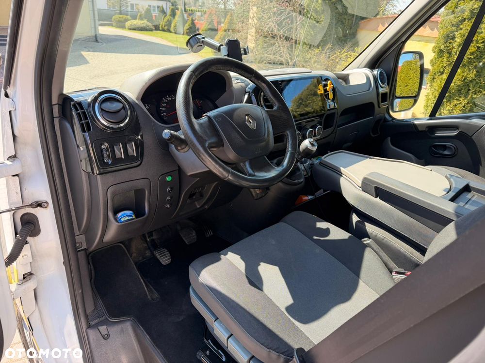 Renault Master - 15