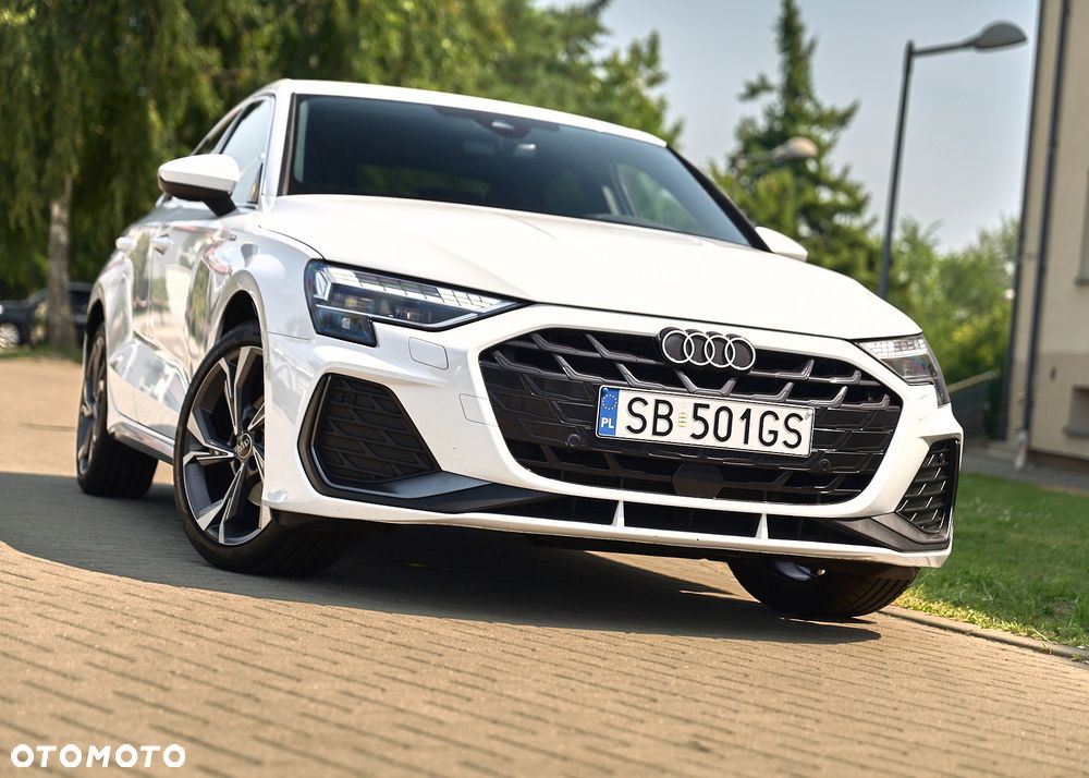 Audi A3 Limousine 35 TFSI mHEV S Line S tronic - 1