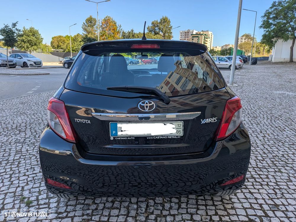 Toyota Yaris 1.33 VVT-i Sport - 17