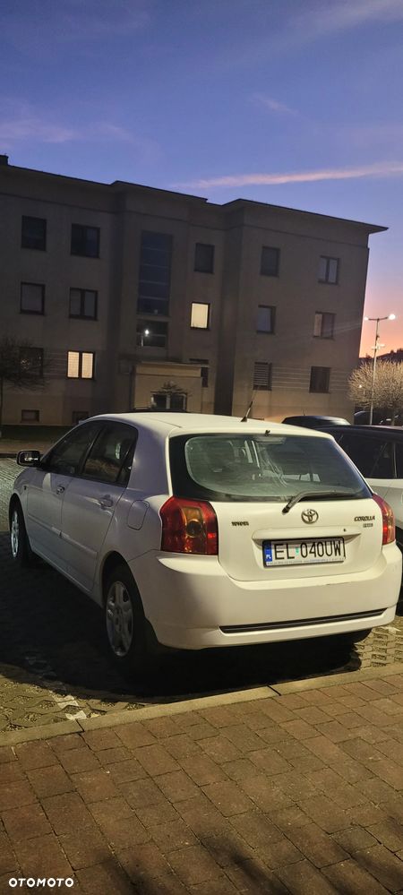 Toyota Corolla 1.4 VVT-i Terra Polaris - 4