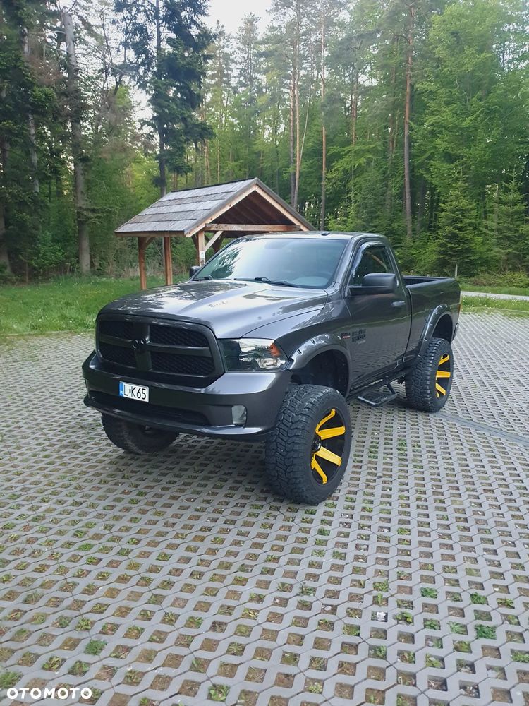 RAM 1500 - 29