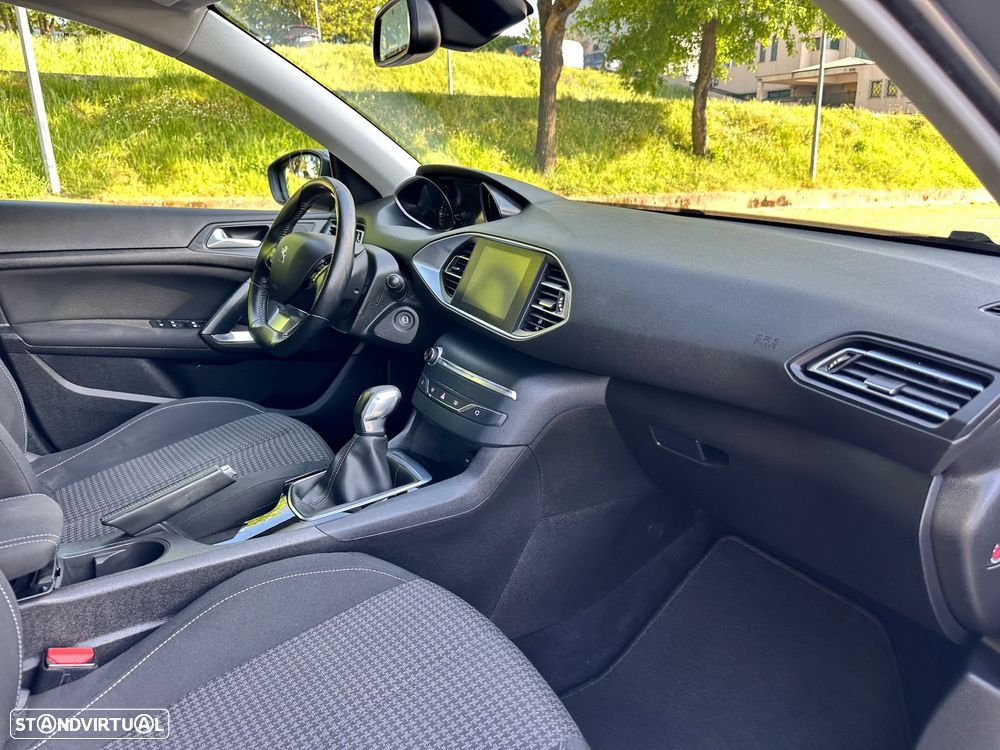 Peugeot 308 1.6 BlueHDi Active - 35