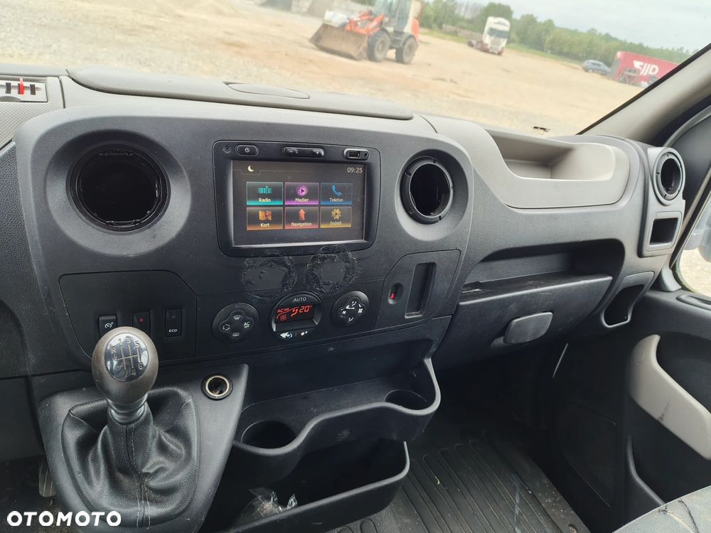 Renault Master - 19