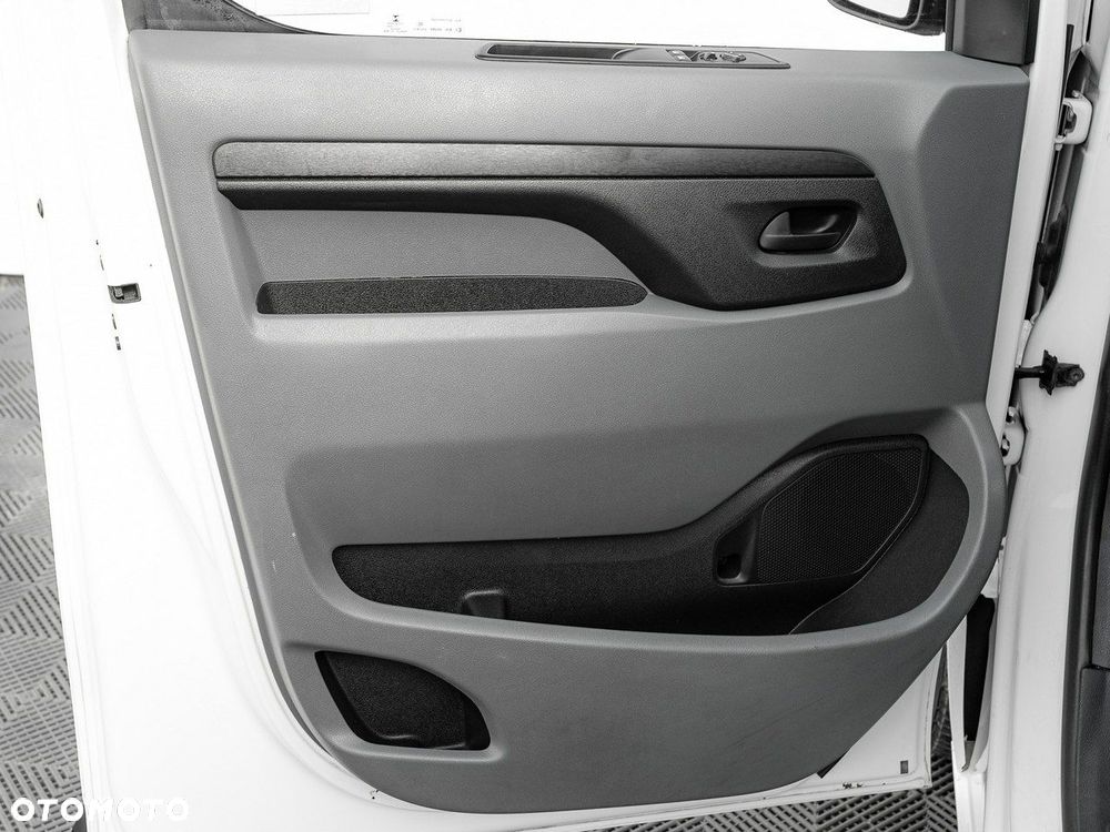 Toyota ProAce Kombi 2.0 D-4D Long 2,8t - 12