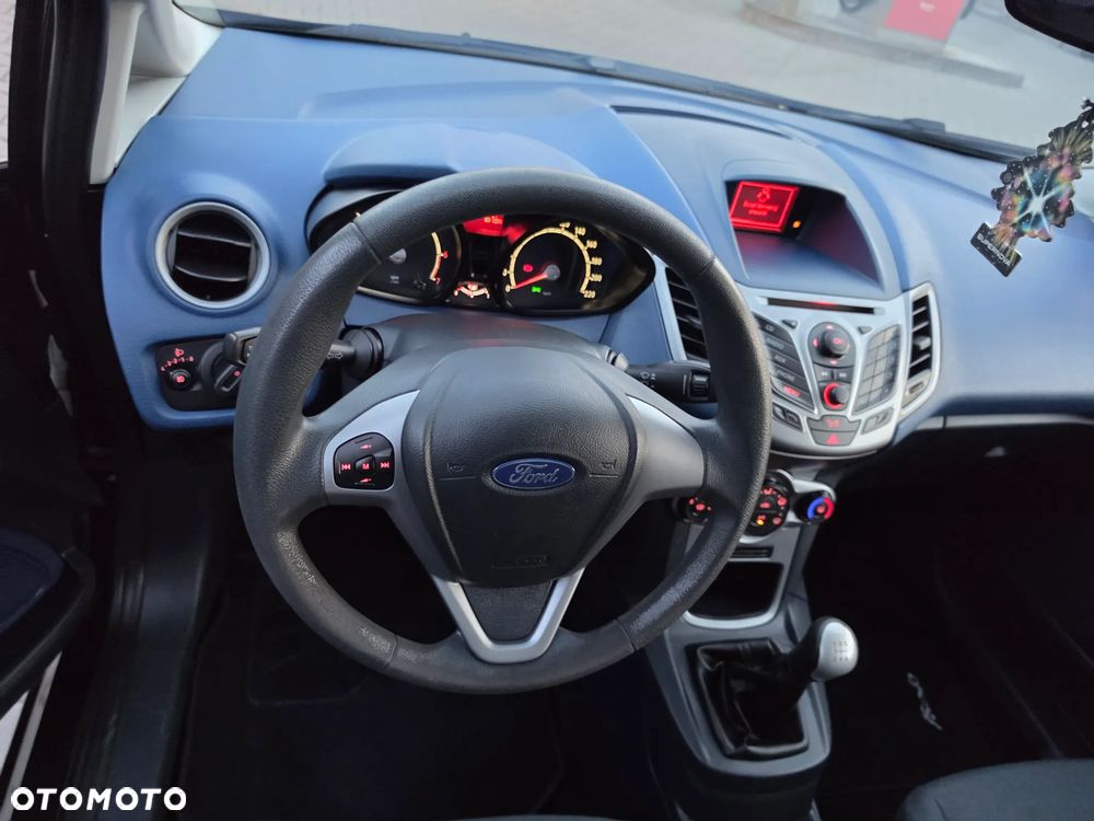 Ford Fiesta 1.4 Viva X - 16