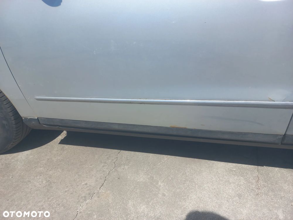 Volkswagen Passat 2.0 TDI Comfortline - 10