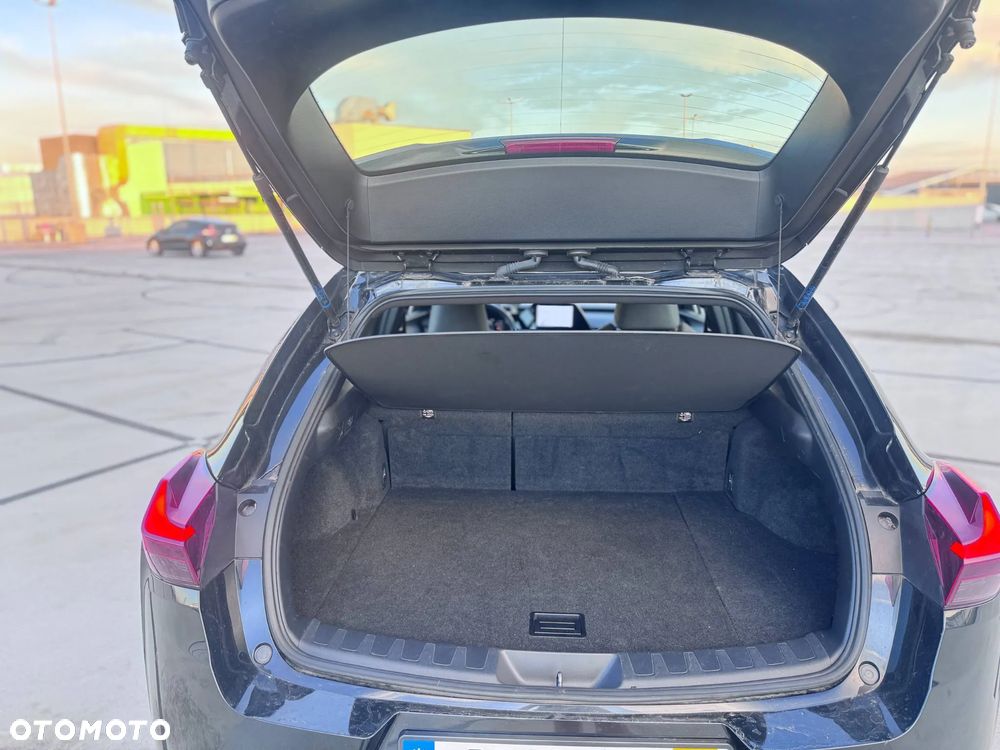 Lexus UX 200 GPF Elegance 2WD - 25
