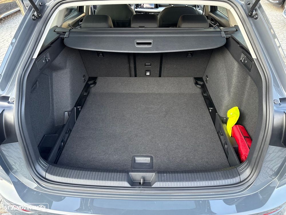 VW Golf Variant 1.0 TSI Life - 43