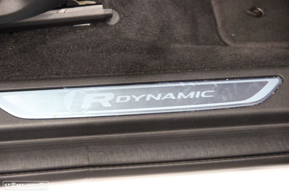 Jaguar E-Pace 1.5 P300e R-Dynamic SE AWD Aut. - 12