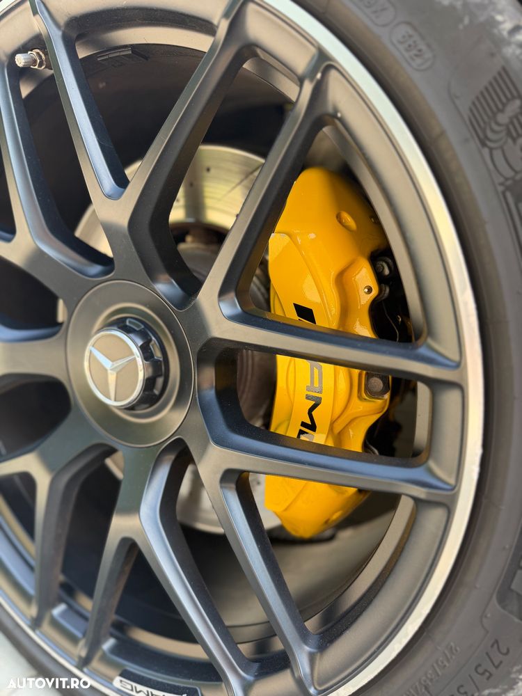 Mercedes-Benz AMG GT 4-door Coupe - 5