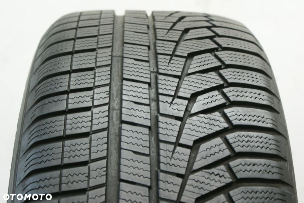 225/55R17 HANKOOK WINTER I CEPT RS2 , 6mm - 1