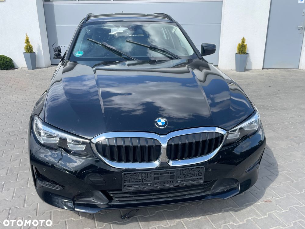 BMW Seria 3 320d Sport Line Shadow - 2