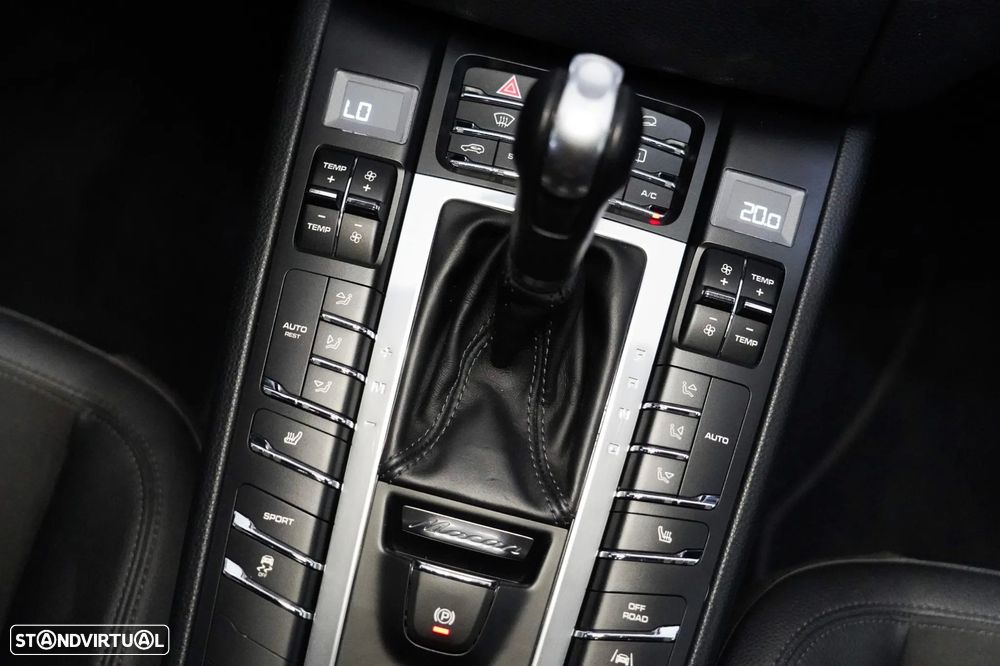 Porsche Macan - 15