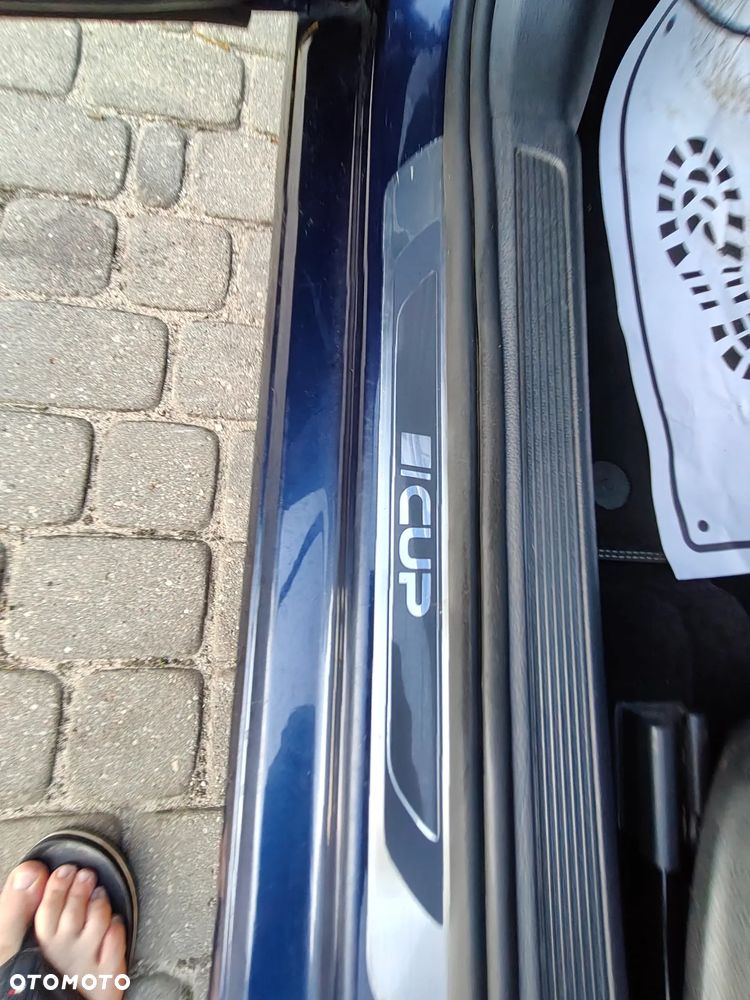Volkswagen Golf - 16