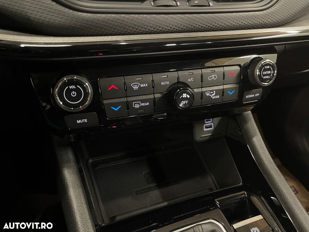 Jeep Compass 1.3T 4xe AT6 PHEV Limited - 18