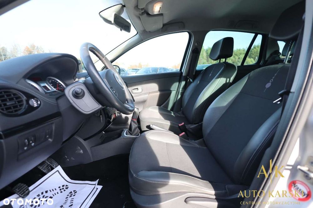Renault Clio - 38