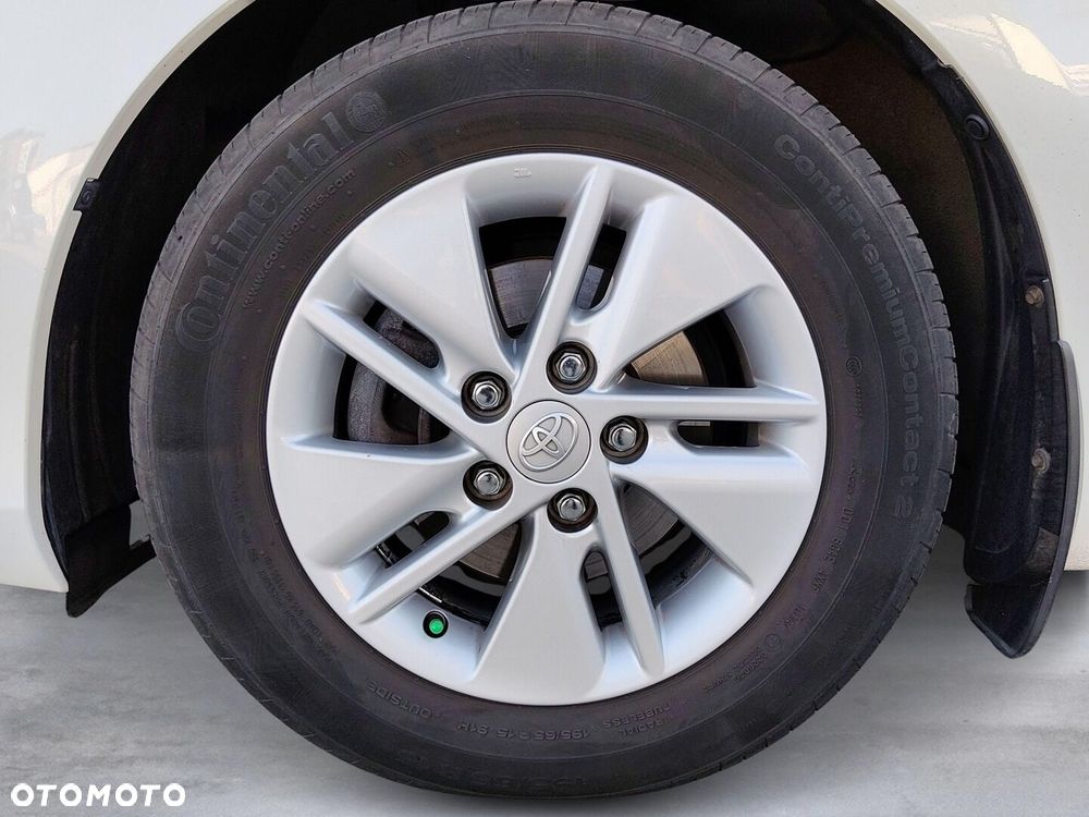 Toyota Auris Hybrid 135 Premium - 31