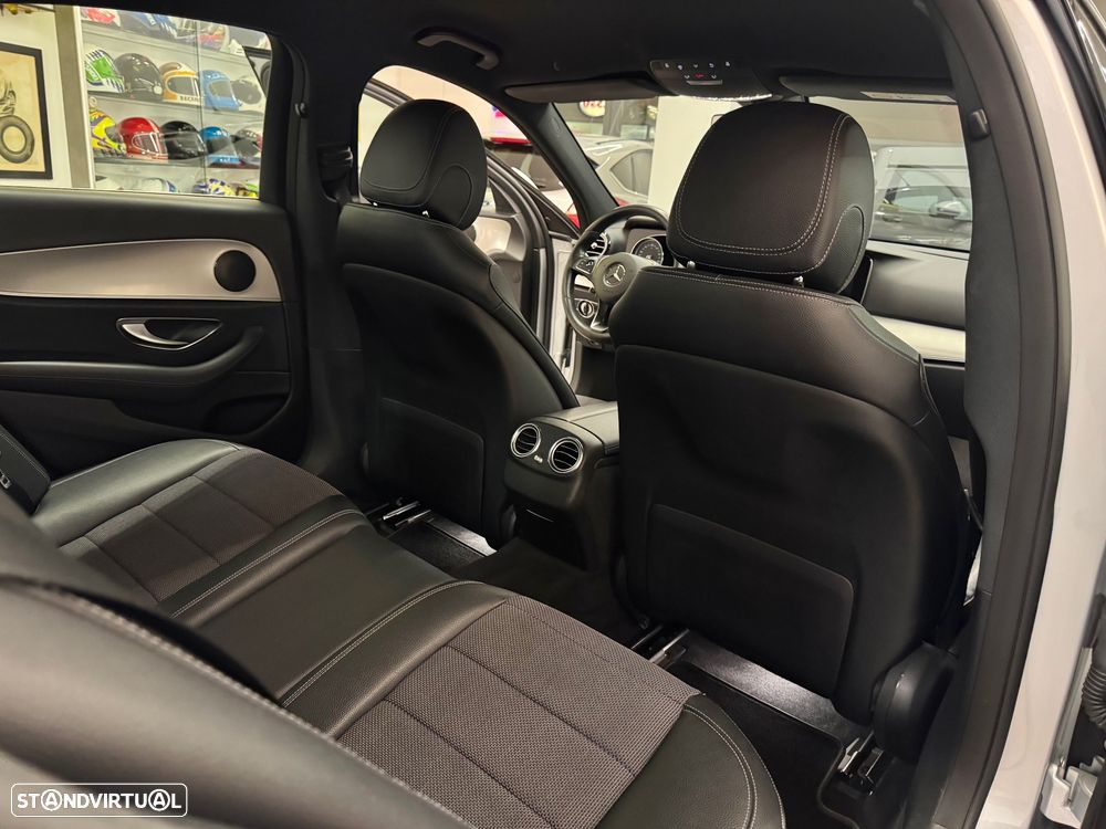Mercedes-Benz E 220 d Avantgarde+ - 24
