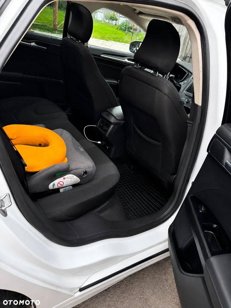 Ford Mondeo 2.0 EcoBoost Titanium - 8