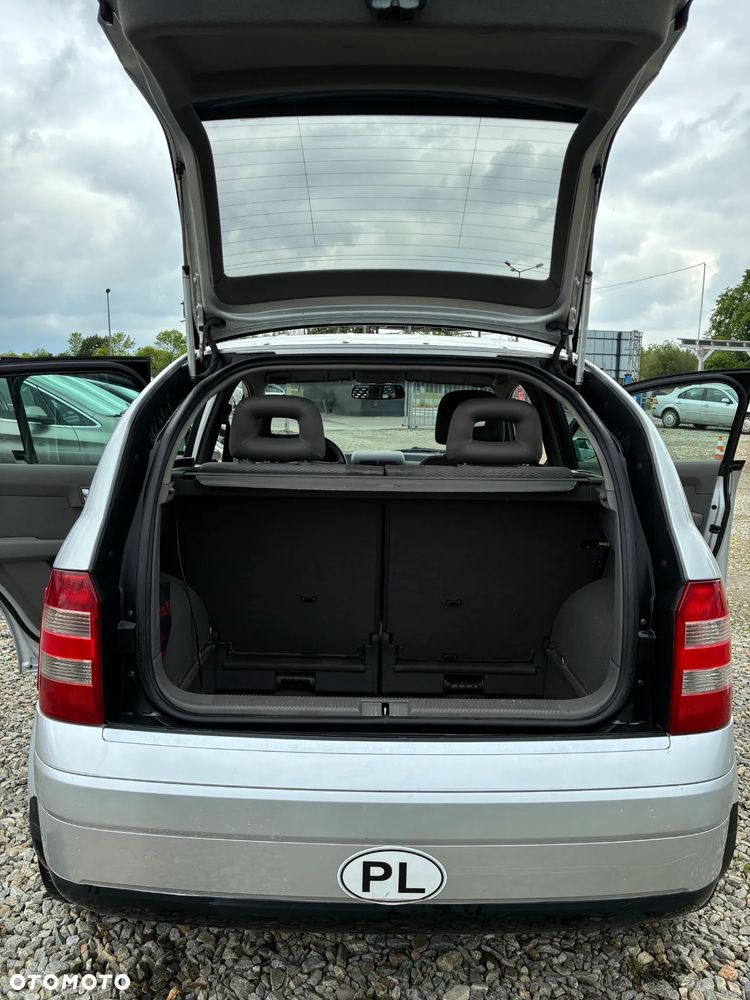 Audi A2 1.4 - 7