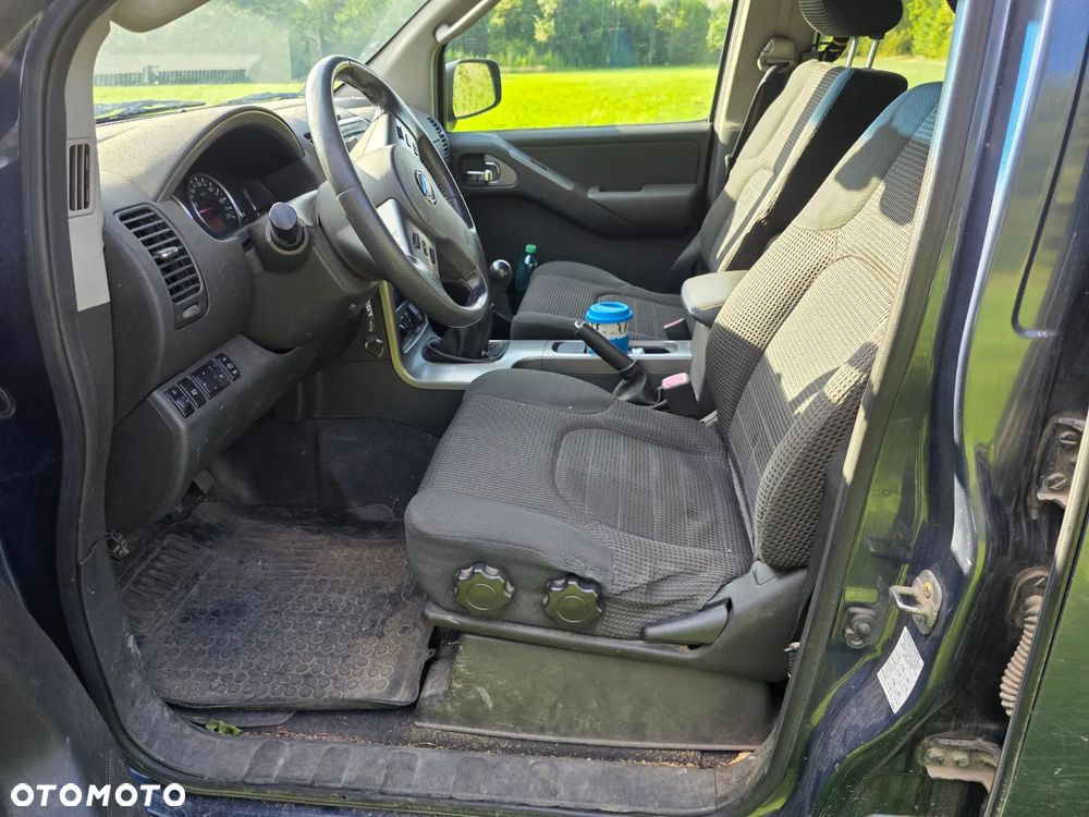 Nissan Pathfinder 2.5 DCi Comfort / XE - 6