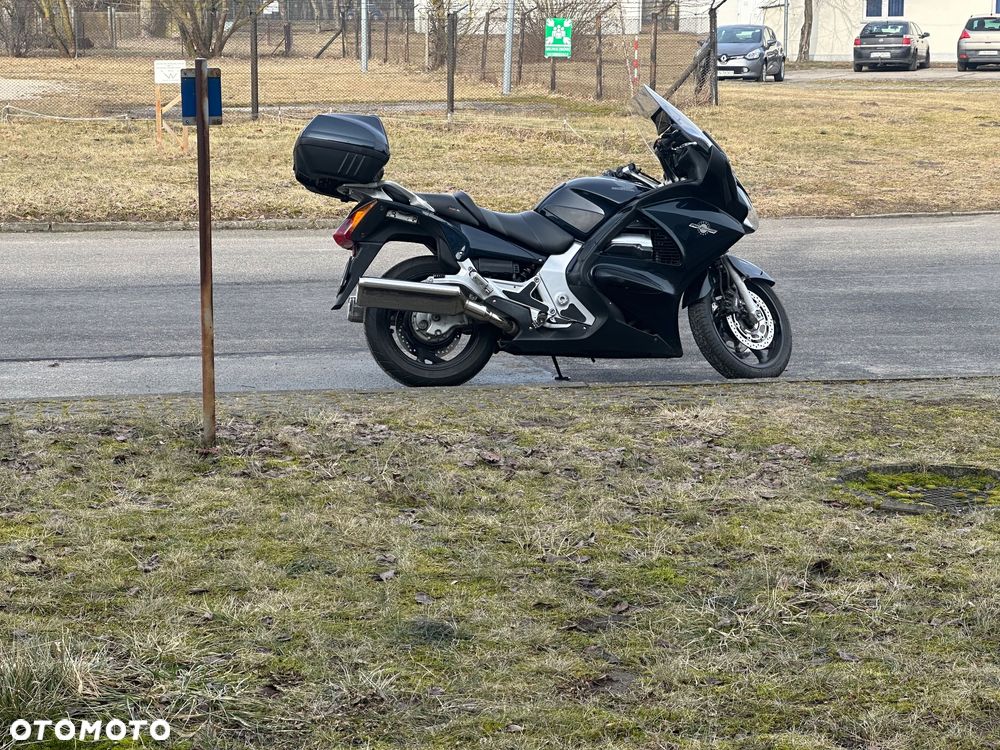 Honda ST - 11