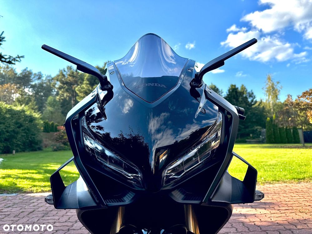 Honda CBR - 4
