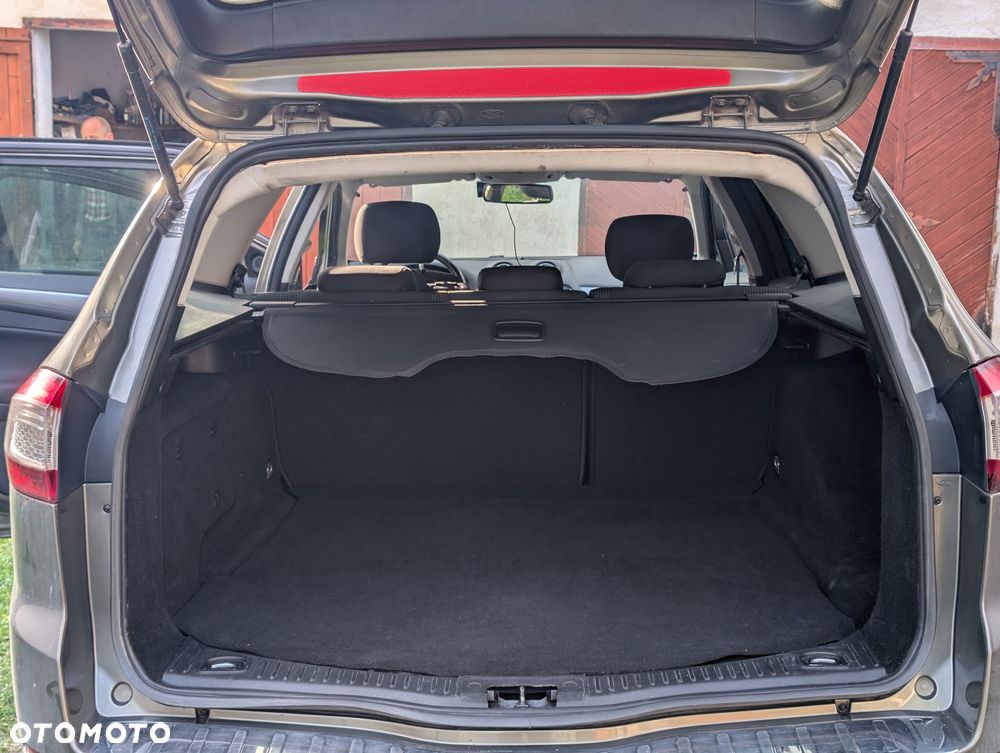 Ford Mondeo 2.0 TDCi Titanium - 25