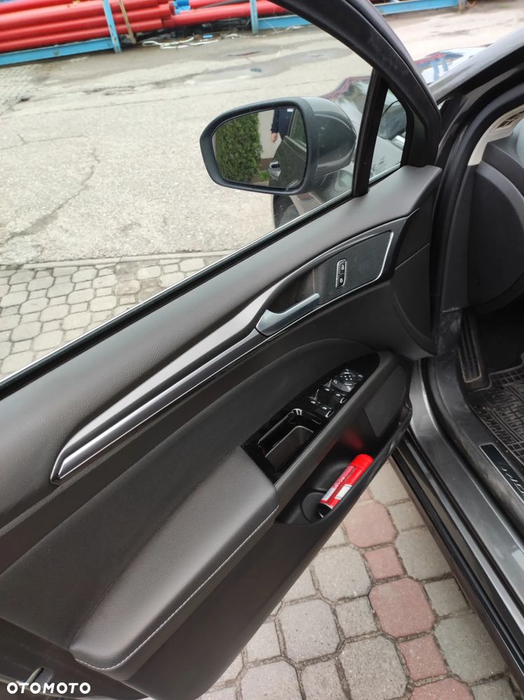 Ford Mondeo - 6