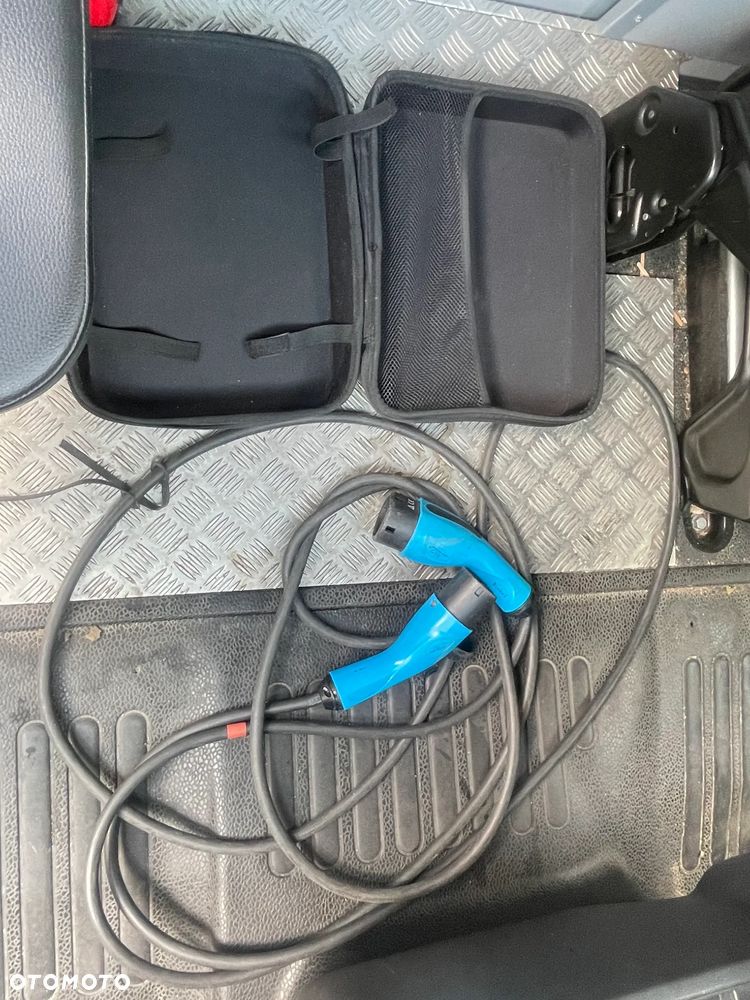 Renault e-Master - 18