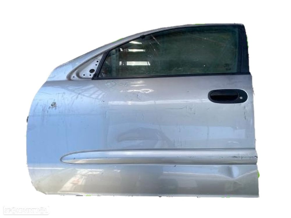 Porta Frente Esq Nissan Almera Ii (N16)