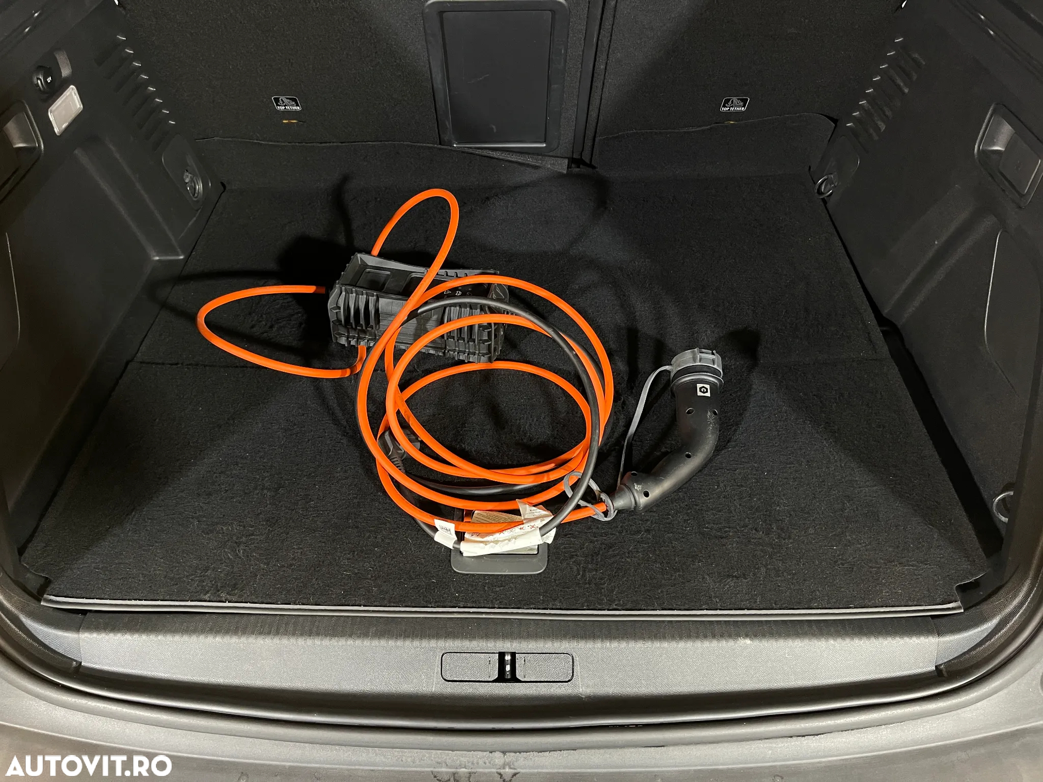 Peugeot 3008 Plug-In Hybrid 225 e-EAT8 Allure Pack - 32