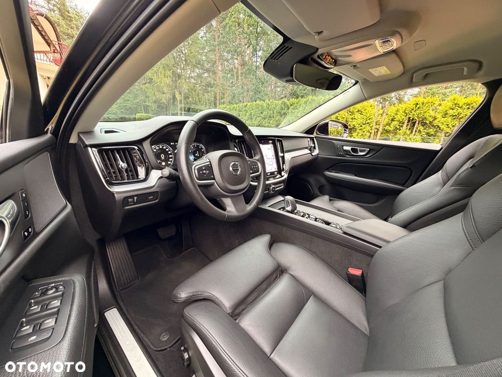 Volvo V60 T4 Geartronic Momentum Pro - 8