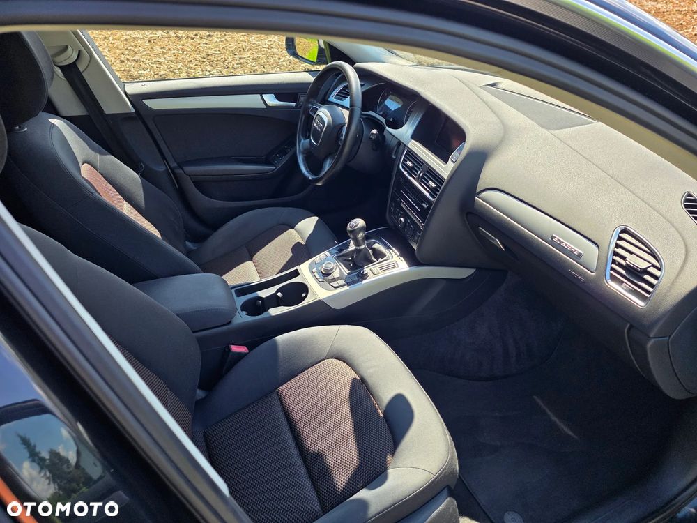 Audi A4 Allroad - 14