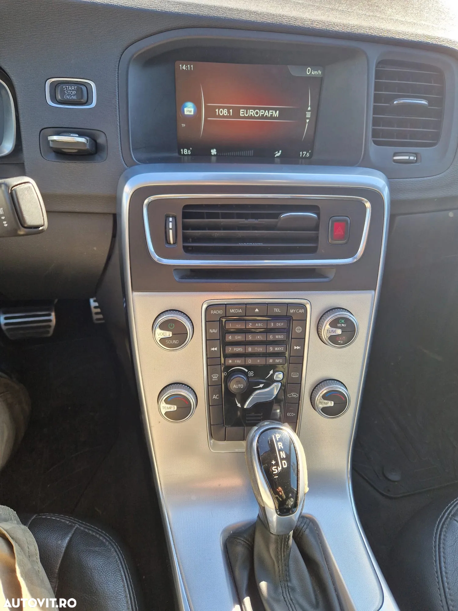 Volvo S60 D2 Geartronic Momentum - 18