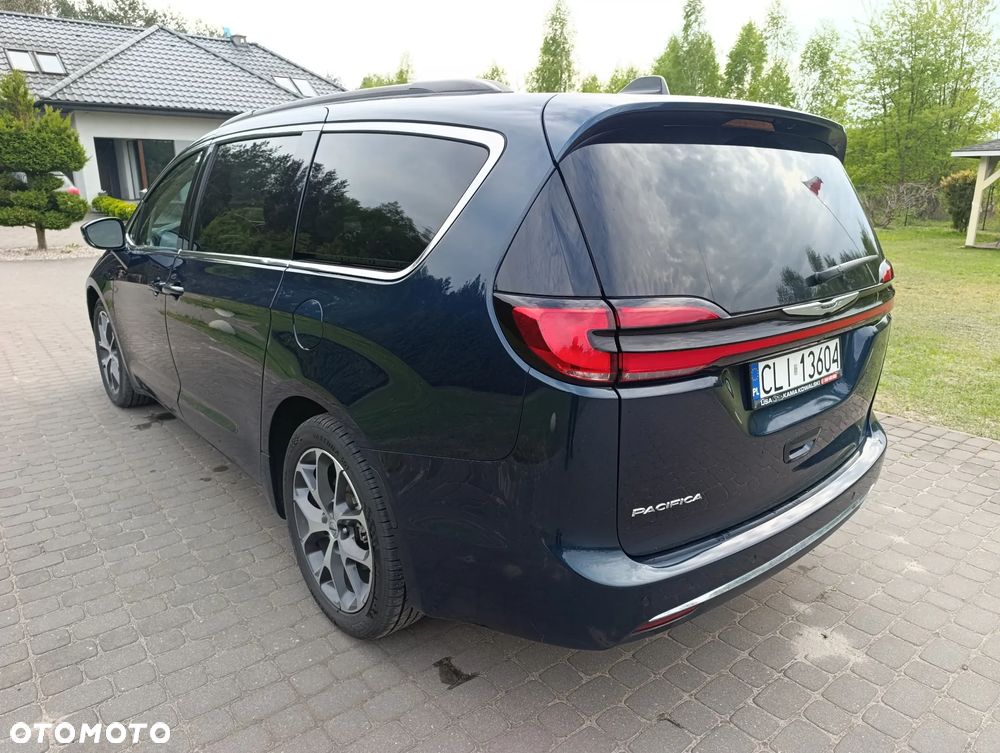 Chrysler Pacifica - 9