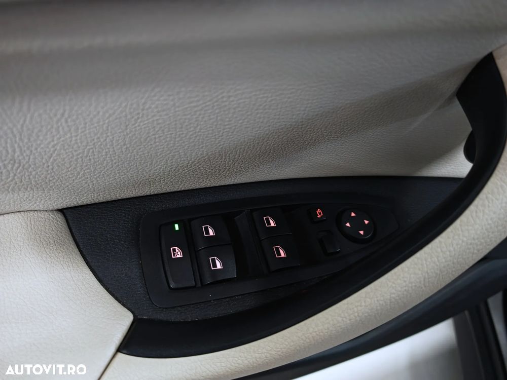 BMW X1 - 29