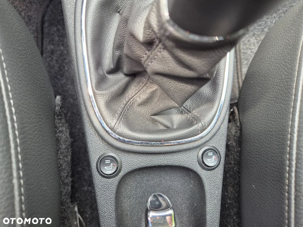 Opel Corsa 1.2 16V Energy - 26