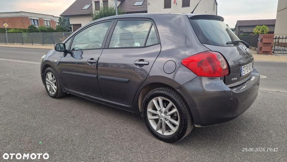 Toyota Auris 2.0 D-4D Luna - 7