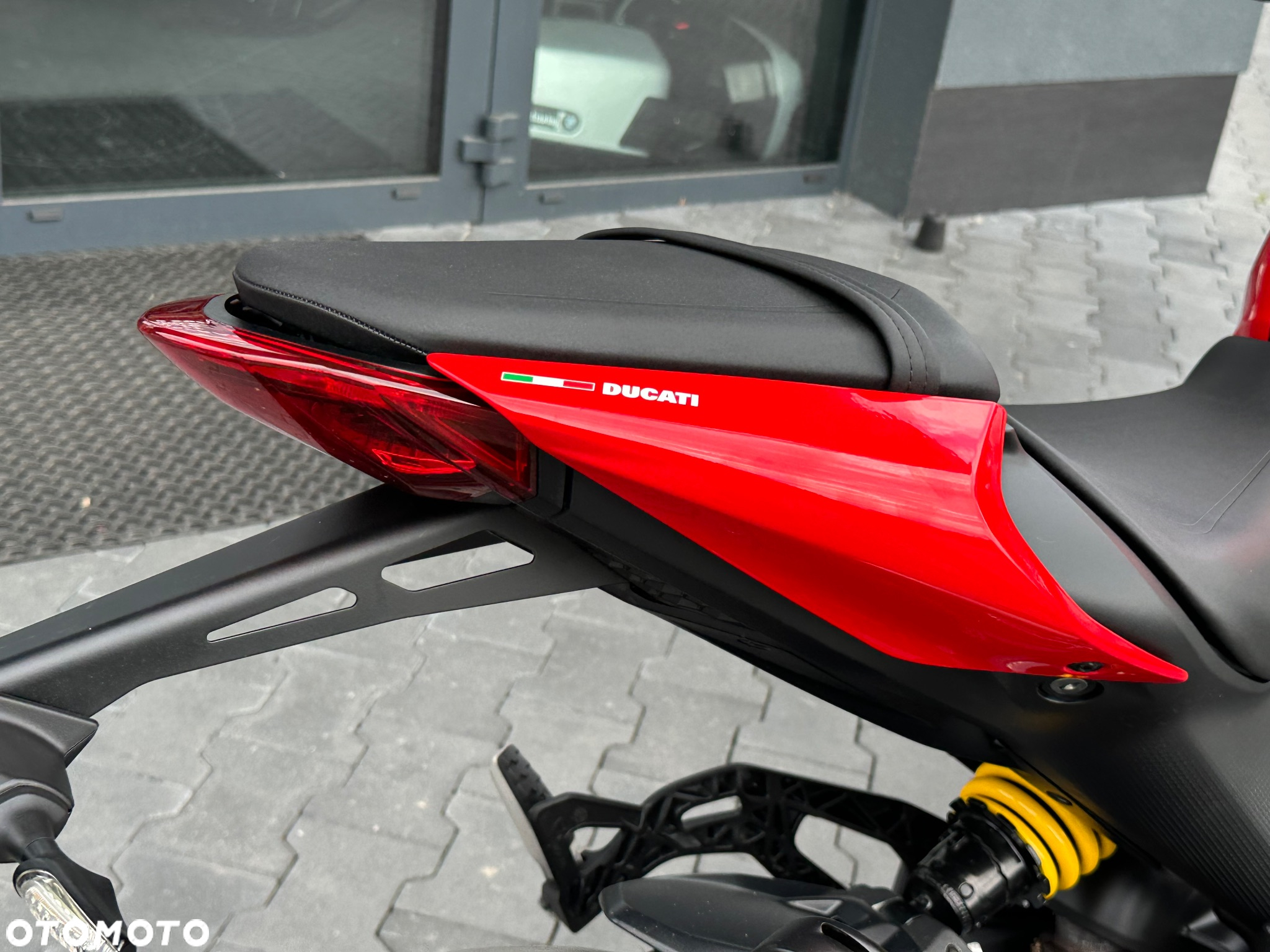 Ducati Monster - 9