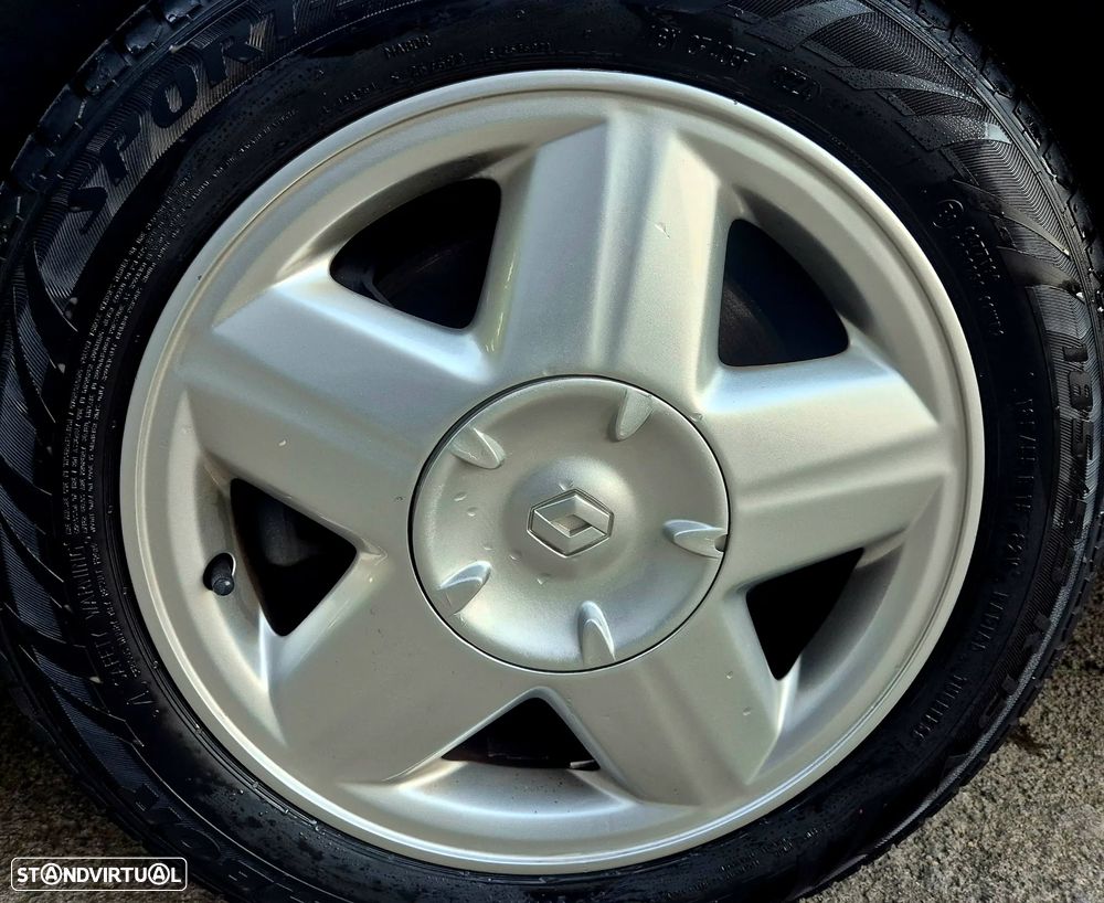 Renault Mégane Coupe - 29