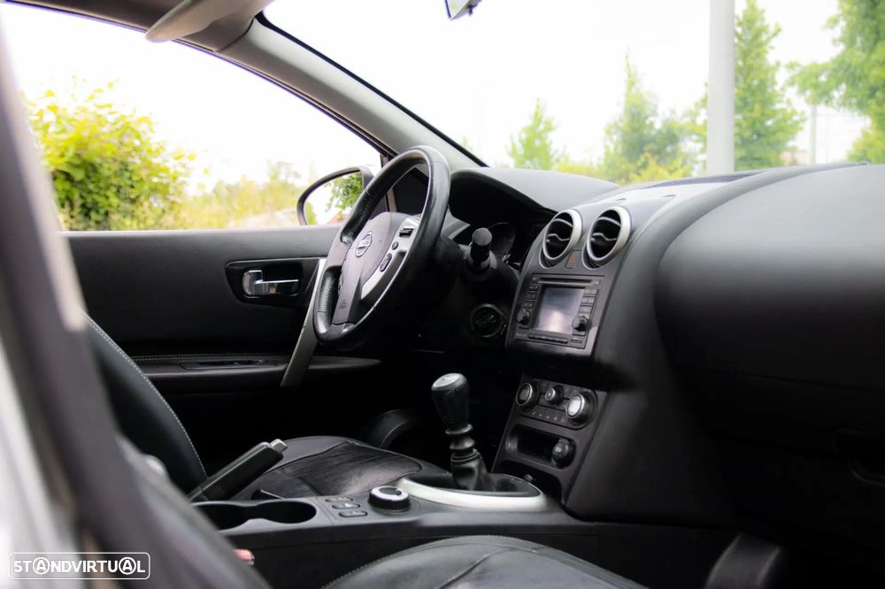 Nissan Qashqai +2 - 59