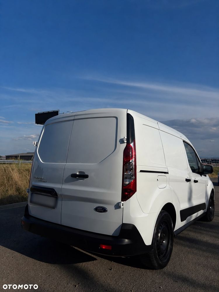 Ford Transit Connect - 6