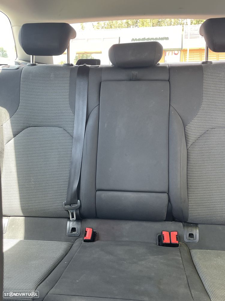 SEAT Leon ST 1.6 TDI FR S/S - 6