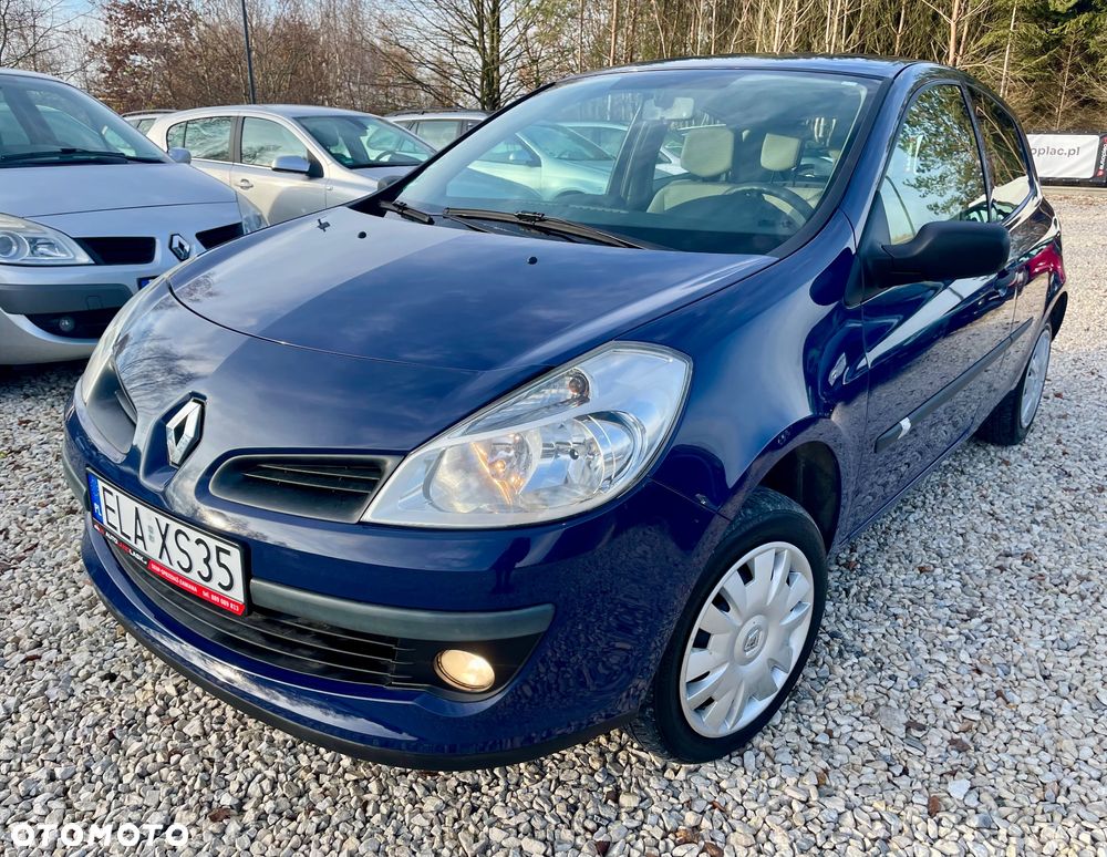 Renault Clio 1.2 16V 75 Dynamique - 12