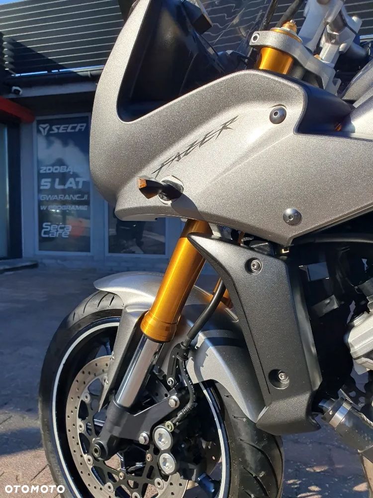 Yamaha FZ - 8