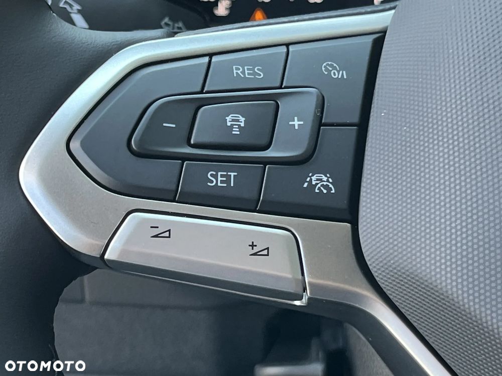 Volkswagen T-Cross 1.0 TSI Life Plus DSG - 27