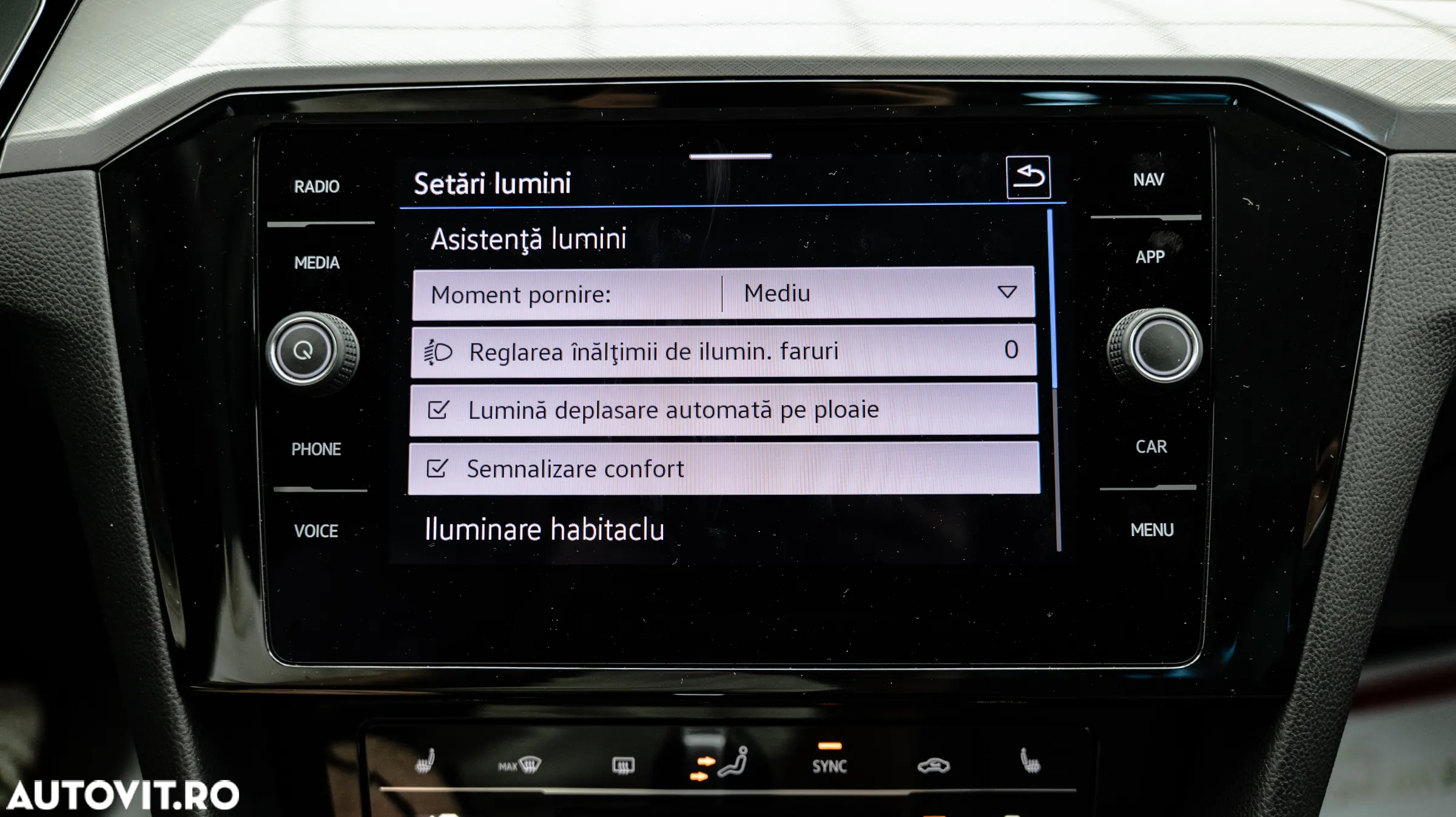 Volkswagen Passat Variant 2.0 TDI DSG (BlueMotion Technology) Comfortline - 30