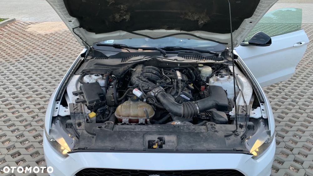 Ford Mustang 3.7 V6 - 17